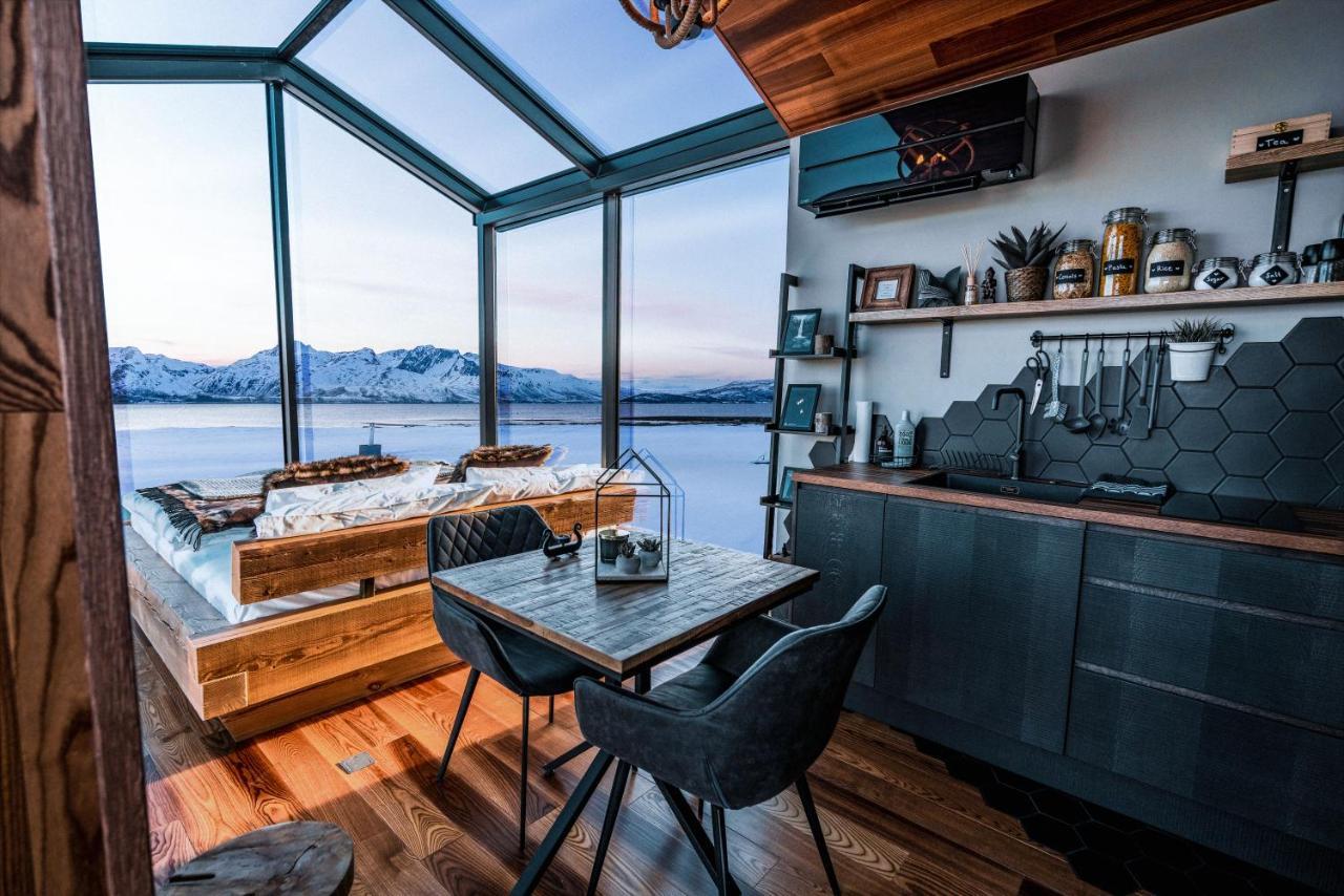 Aera - Glass Cabins ترومسو المظهر الخارجي الصورة