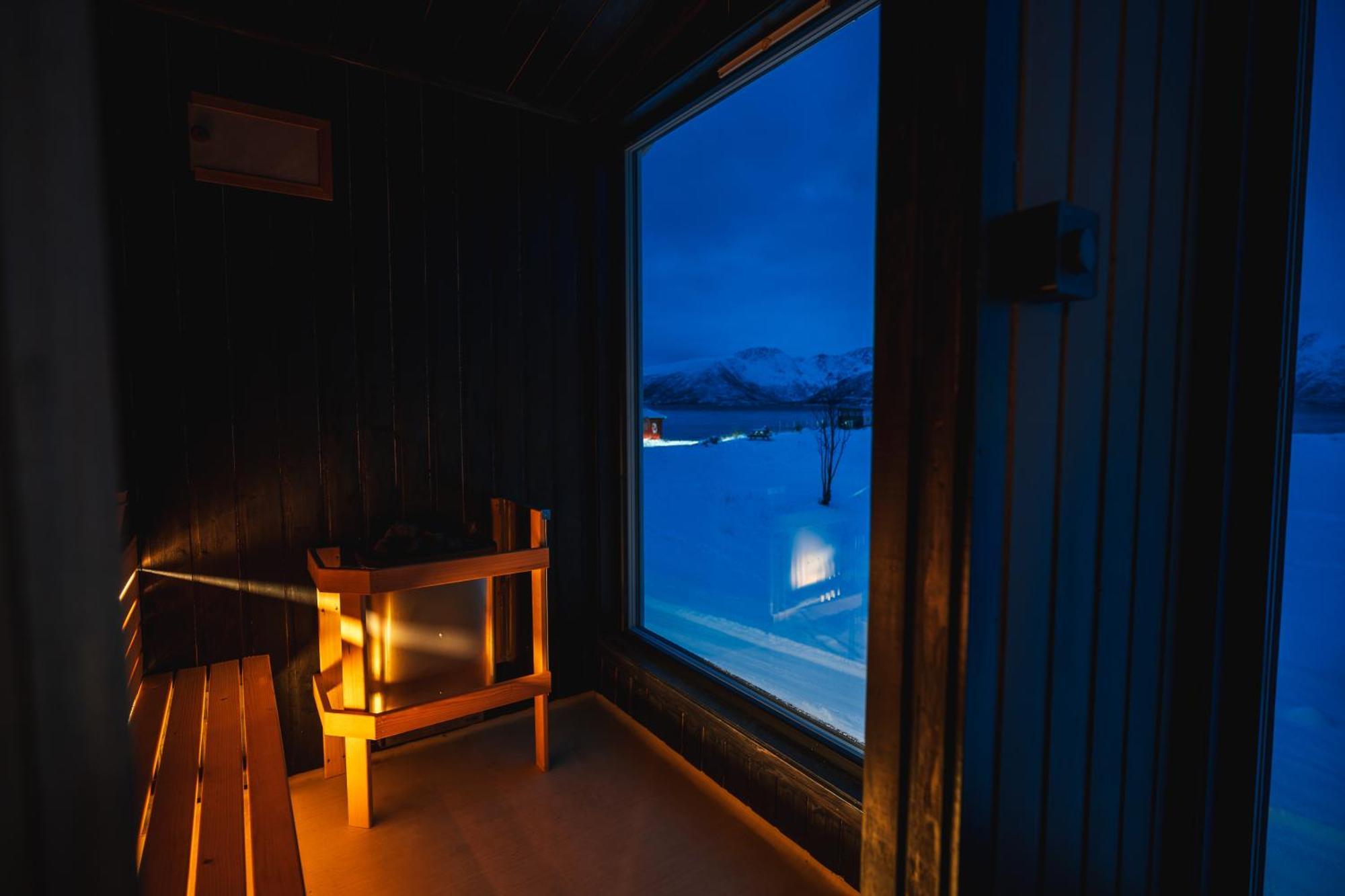 Aera - Glass Cabins ترومسو المظهر الخارجي الصورة