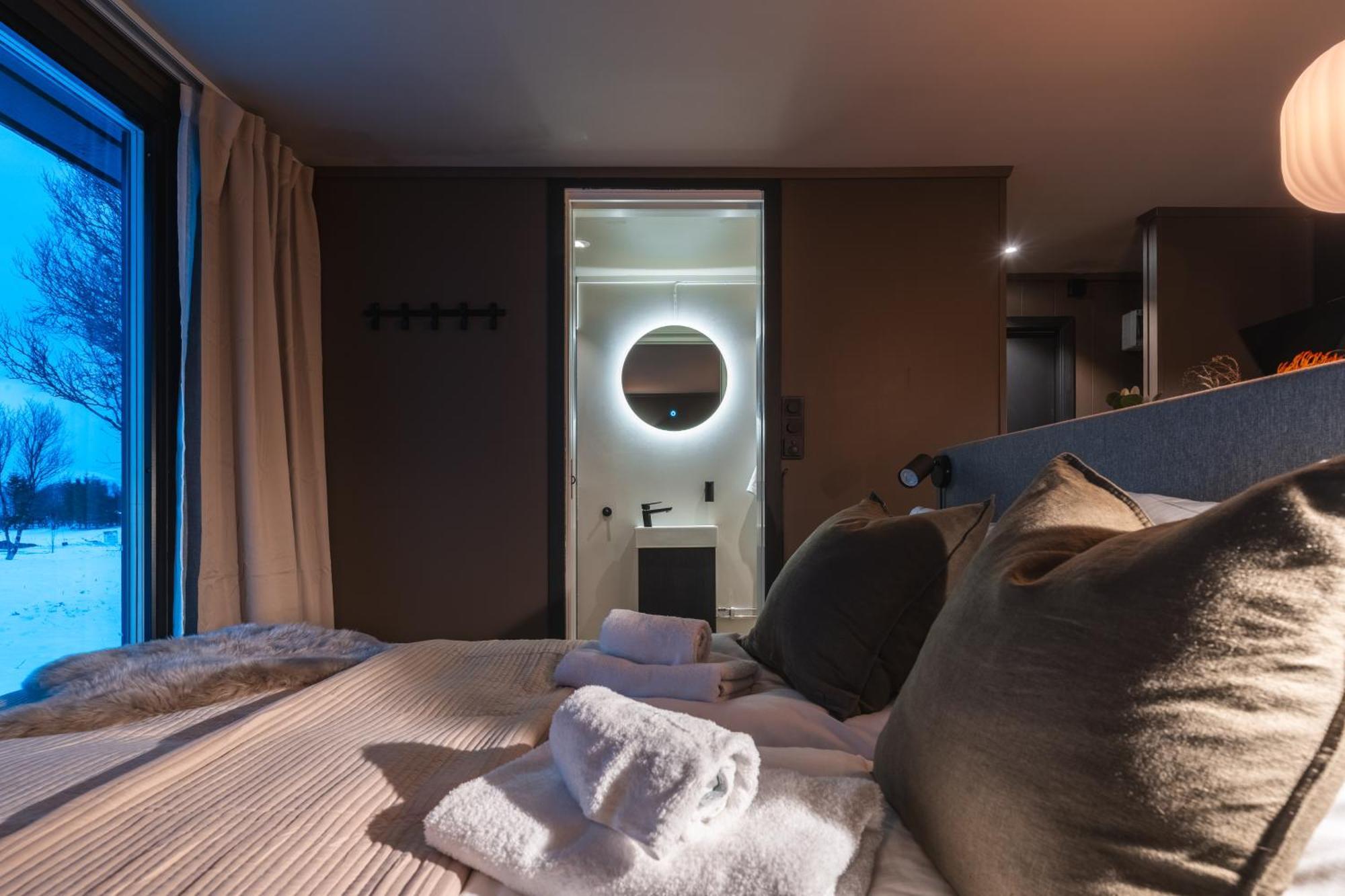 Aera - Glass Cabins ترومسو المظهر الخارجي الصورة